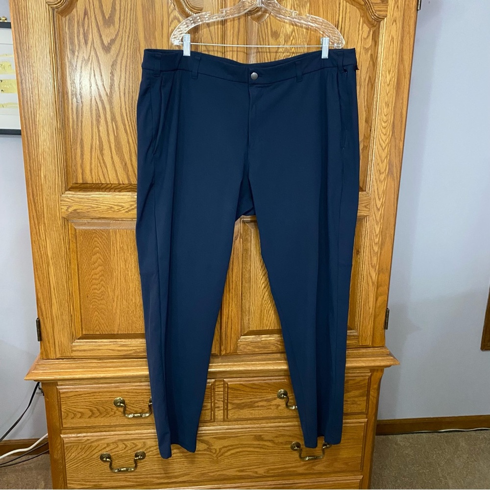 Lululemon Commission Slim-Fit Pant 34L Warpstreme Dark‎ Blue Mens 44 Bus Casual